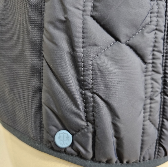 Hunter Vest NWT - Picture 7 of 16